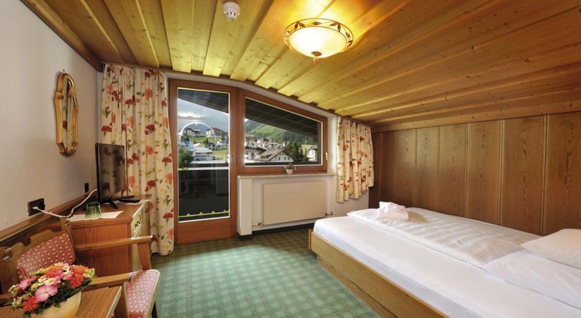 Alpenhotel Tirol Galtür Habitación foto